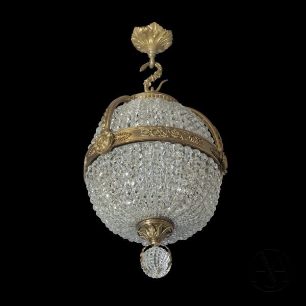 Lámpara colgante de bronce dorado y cristal tallado de la época del Imperio