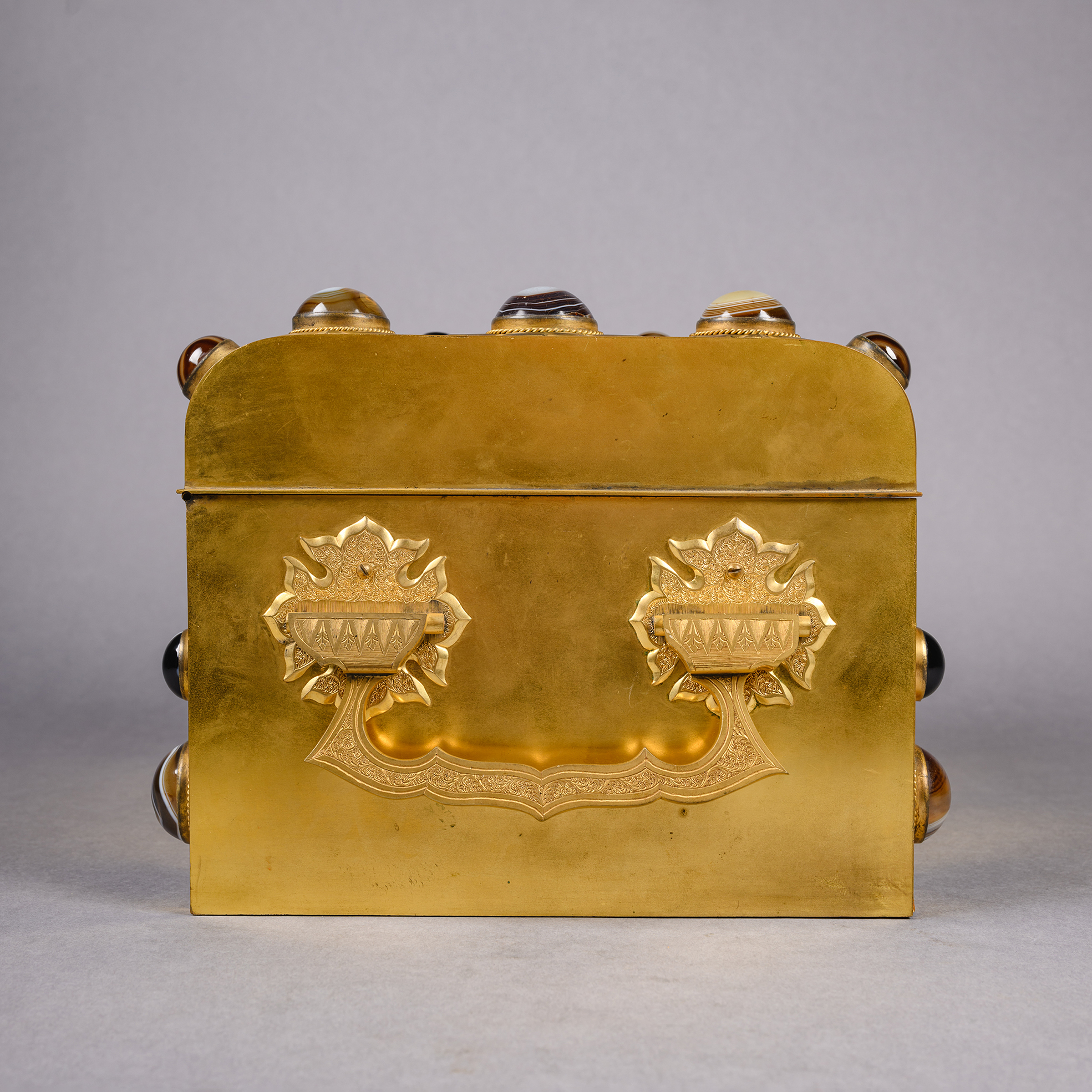 A Renaissance Revival Agate Mounted Dressing Table Box - Image 6