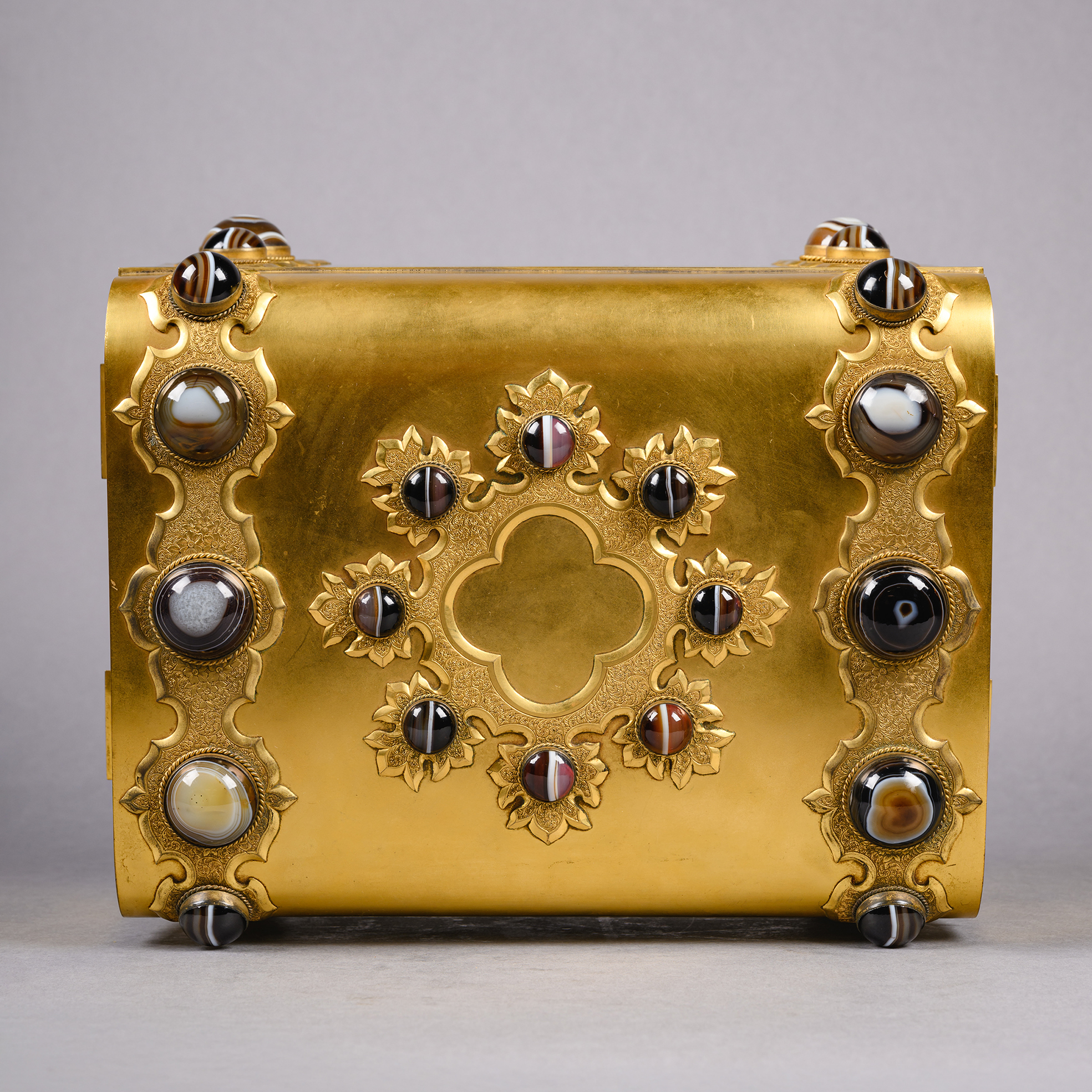 A Renaissance Revival Agate Mounted Dressing Table Box - Image 2