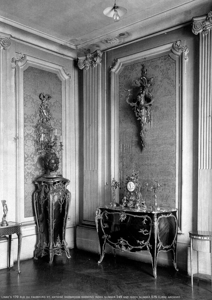 One of the present commodes, identifiable by the patterning to its marble top, in François Linke’s showrooms at 170 Faubourg Saint Antoine (Courtesy Christopher Payne/Linke Archive).