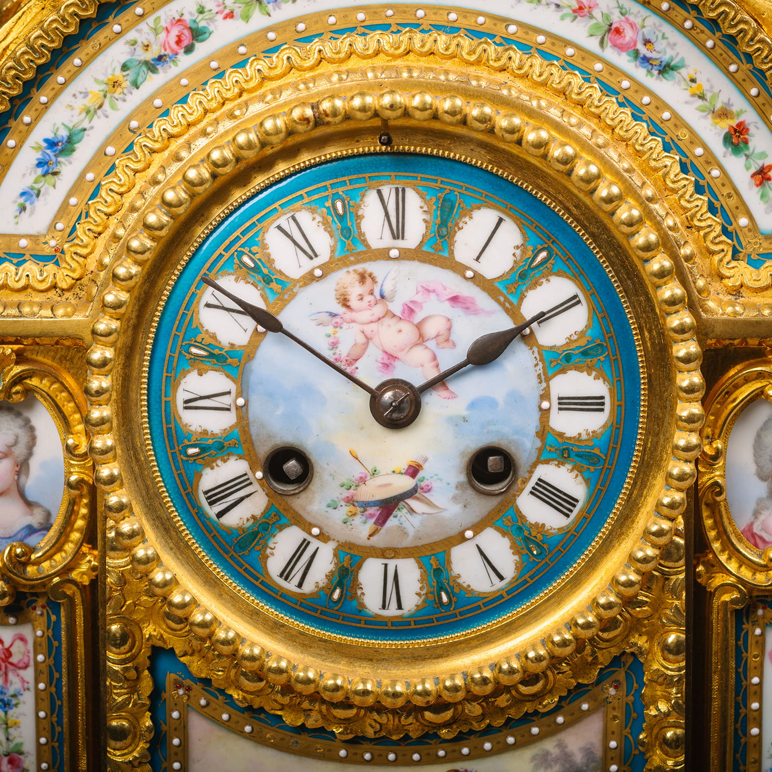 A Fine and Elaborate Gilt-Bronze and Blue Celeste Ground Sèvres Porcelain Mantel Clock - Image 3