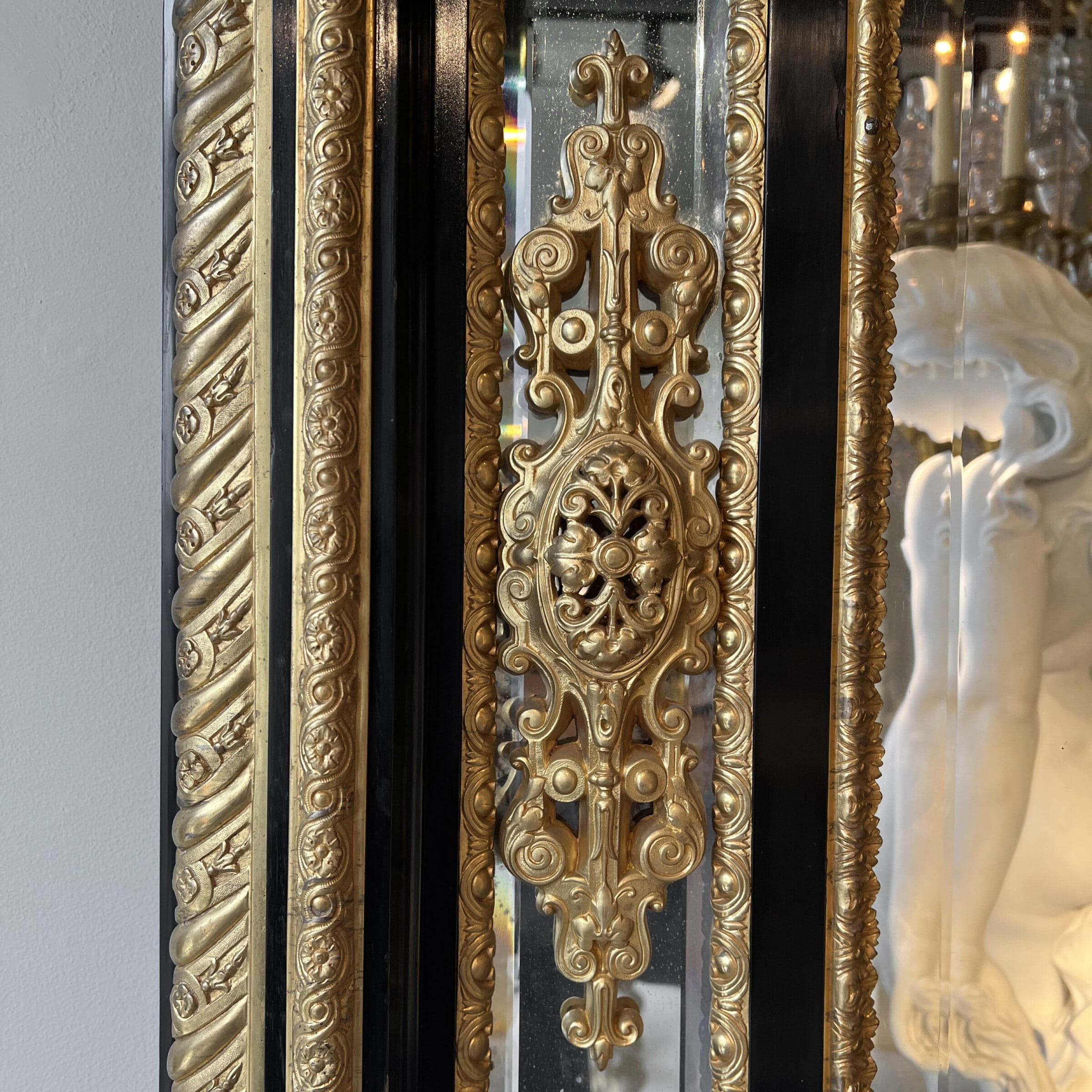 A Fine and Impressive Napoleon III, Gilt-Bronze and Ebony Bevelled Mirror - Image 9