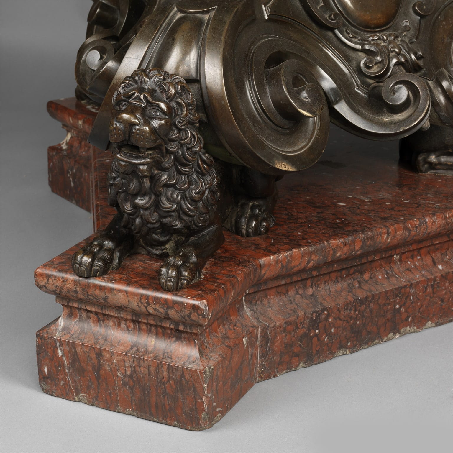 A Rare Set of Four Highly Important Bronze Torchères - Image 5