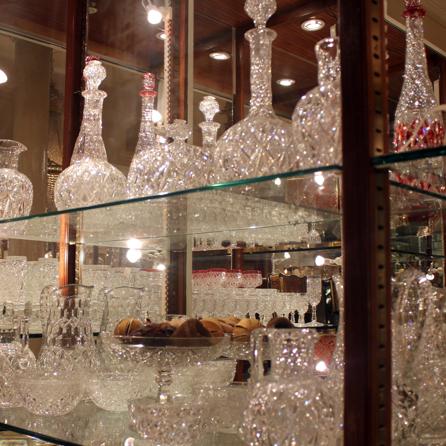 A Rare and Exceptional 127 Piece ‘Lorient’ Table Service - Image 7