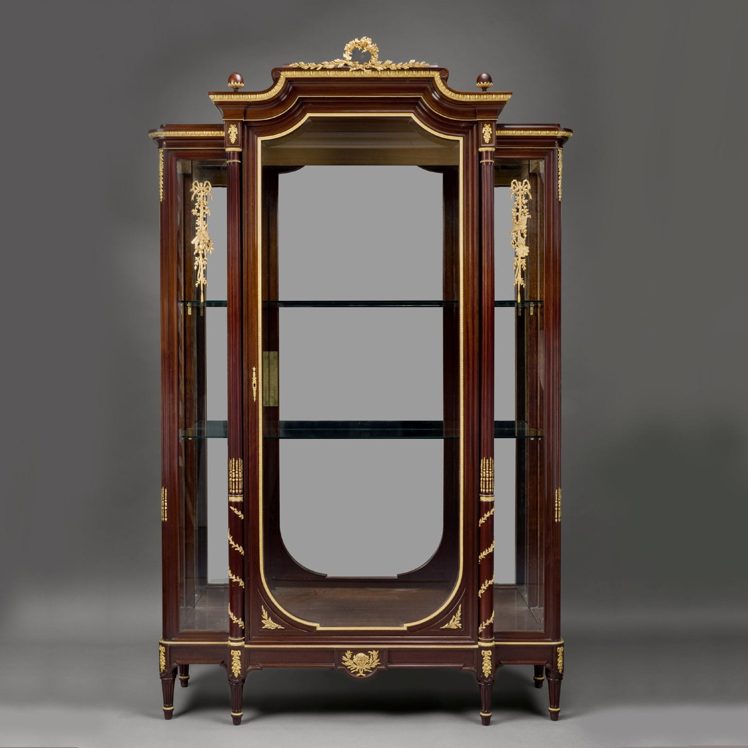 A Pair of Louis XVI Style Mahogany Vitrines - Image 3