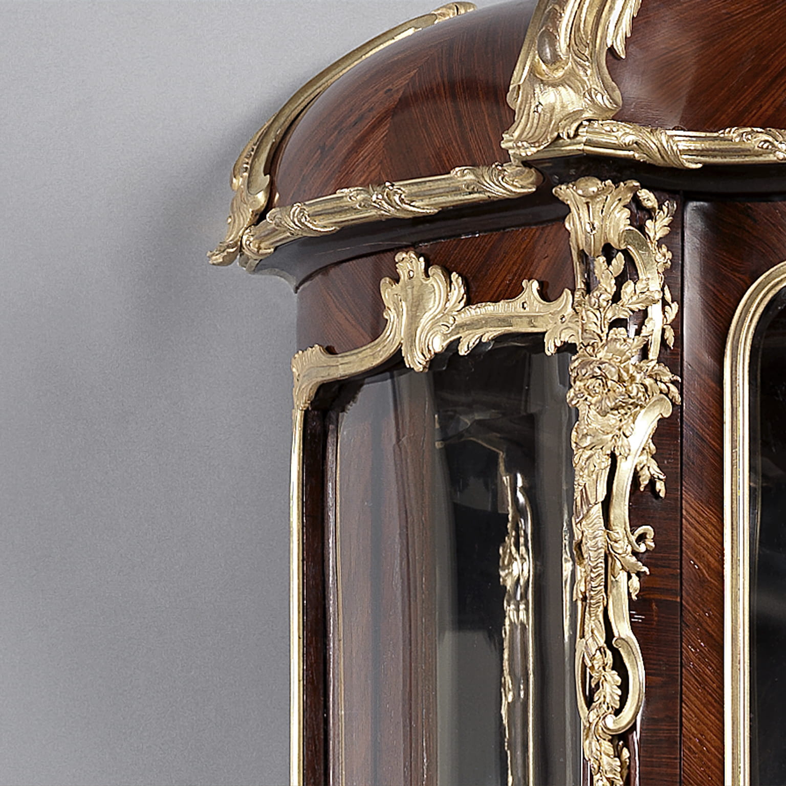 A Rare Louis XVI Style Gilt-Bronze Mounted Wall Vitrine - Image 3