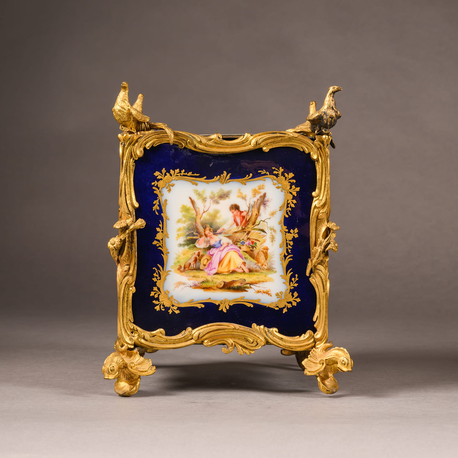 A Rare Pair of Louis XV Style Porcelain Jardinières - Image 5