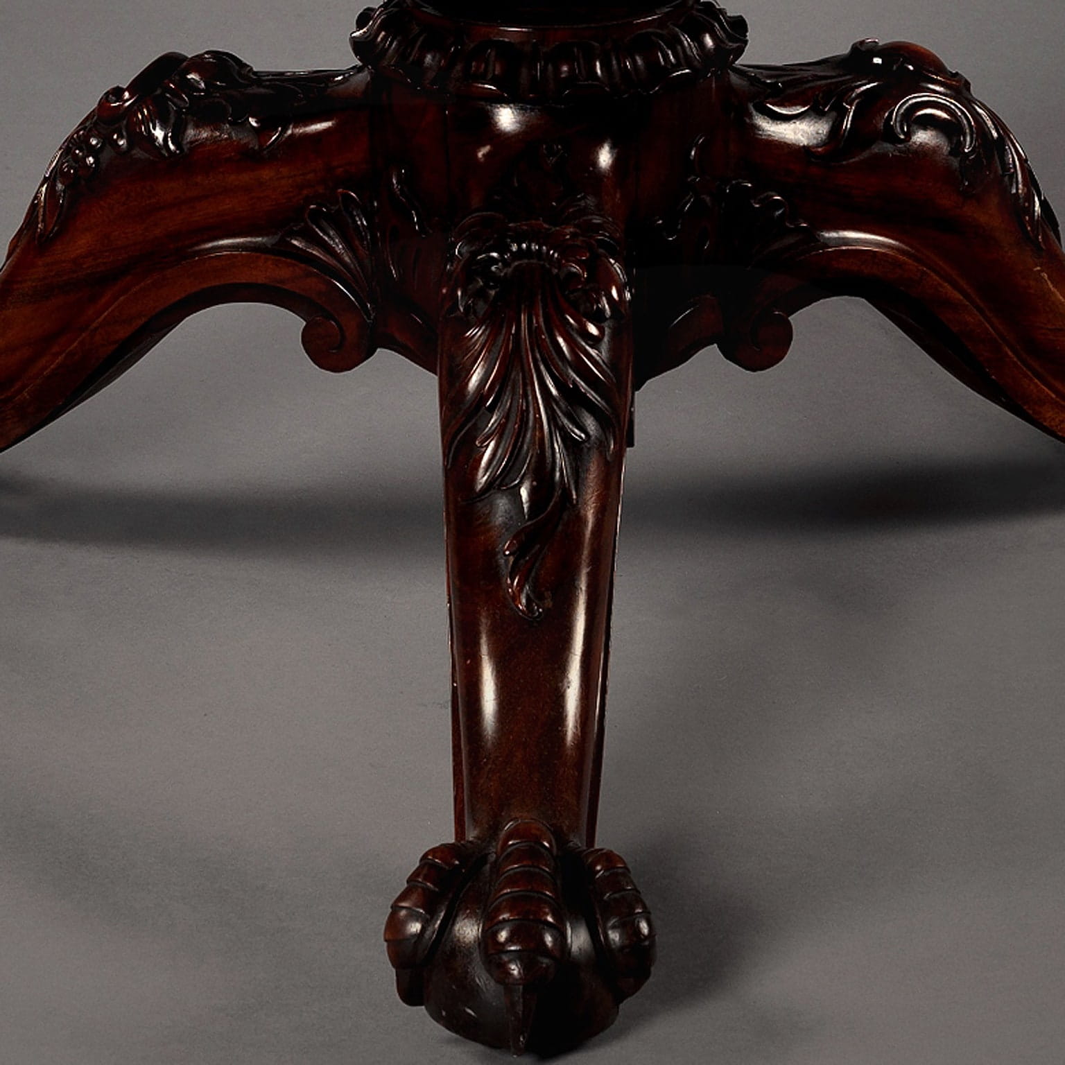 An Impressive Goncalo Alves and Mahogany Centre Table with a Specimen Marble Top - Image 3