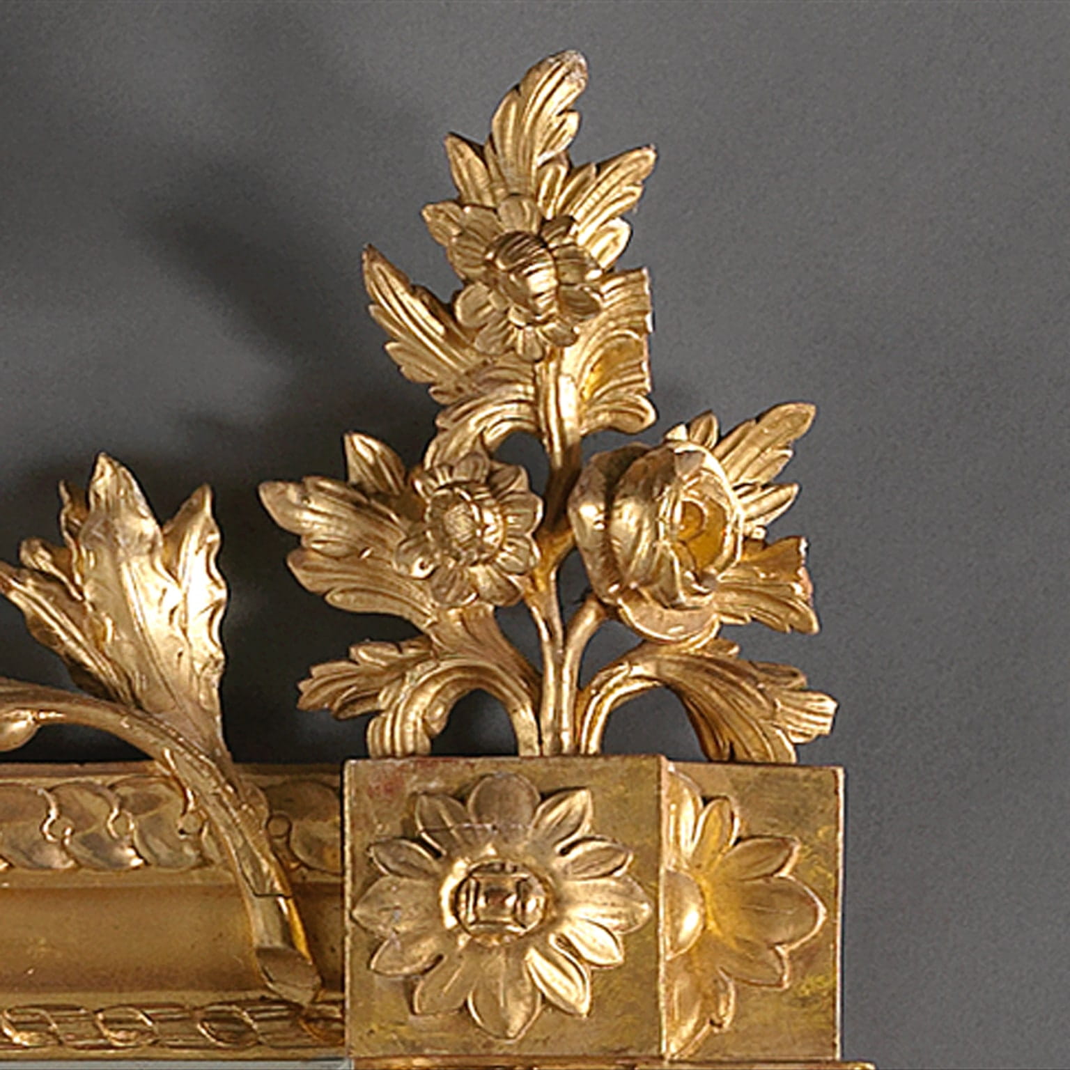 A Fine Louis XVI Style Carved Giltwood Mirror - Image 2