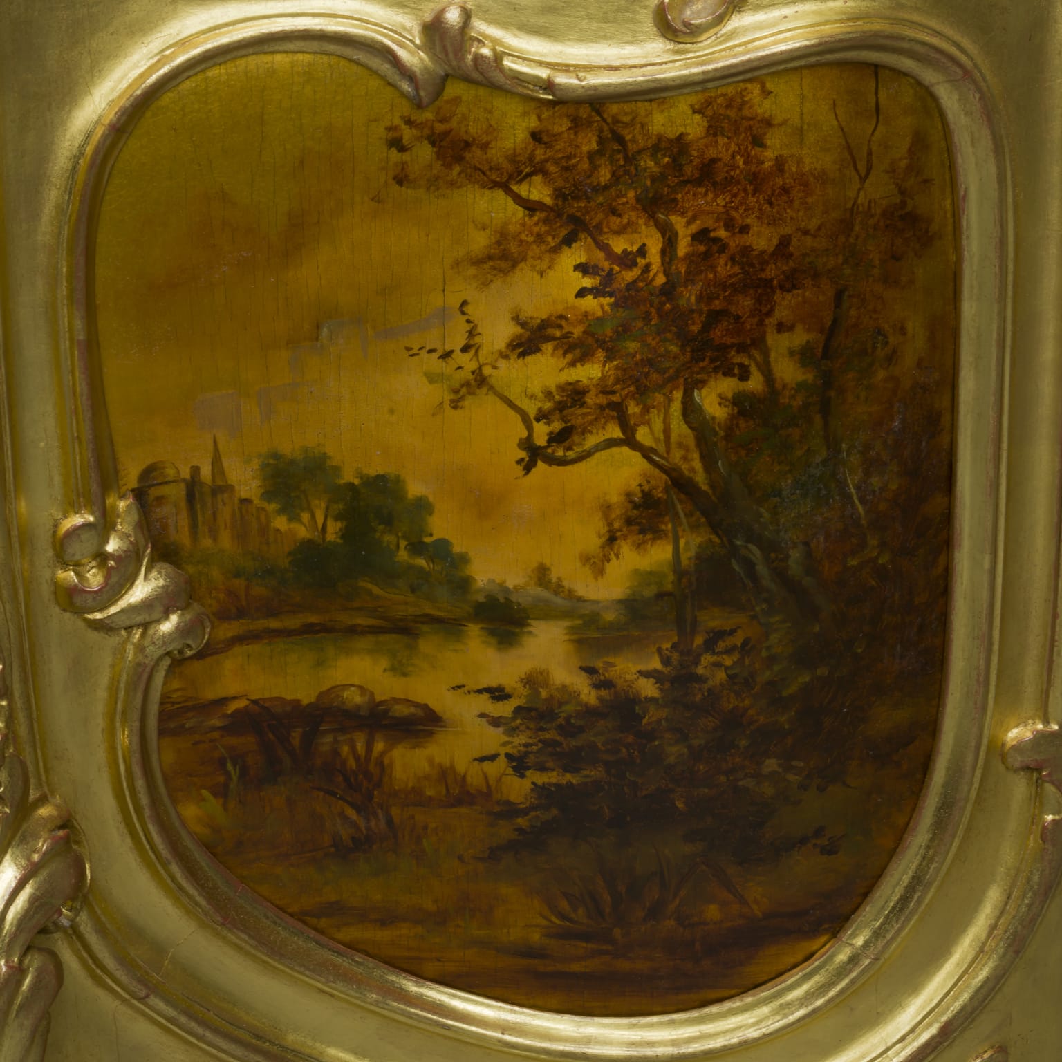An Unusual and Very Finely Carved Louis XV Style Giltwood Vitrine With Vernis Martin Panels - Image 6