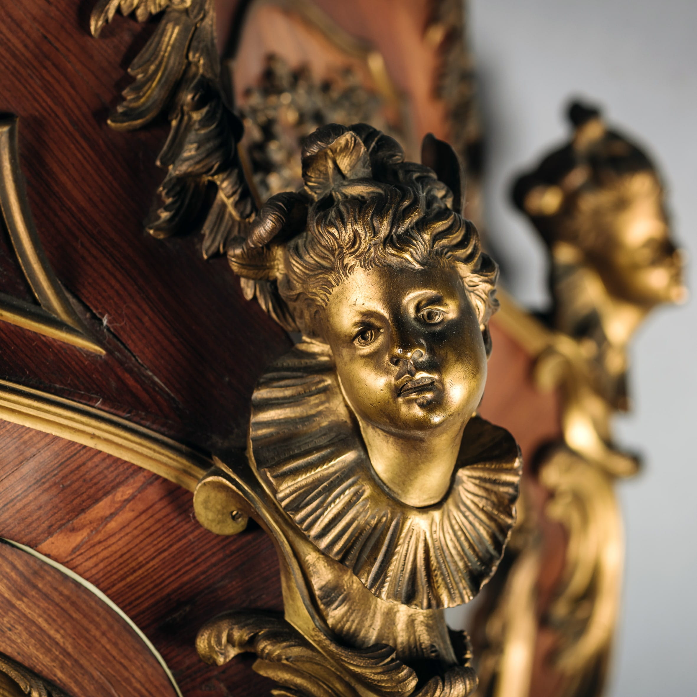 An Important Louis XV Style Gilt-Bronze Mounted Bombe Vitrine - Image 6