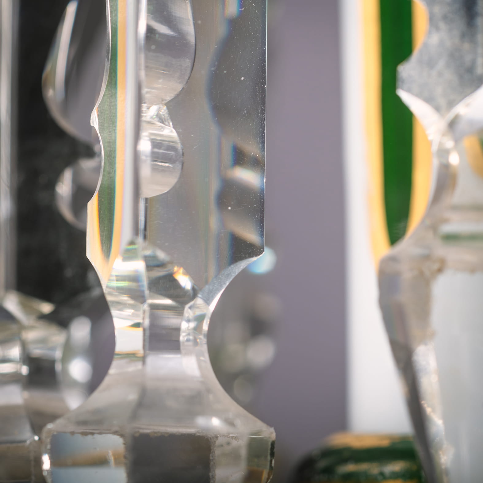 A Pair of Green and White Overlay Glass Lustres - Image 5