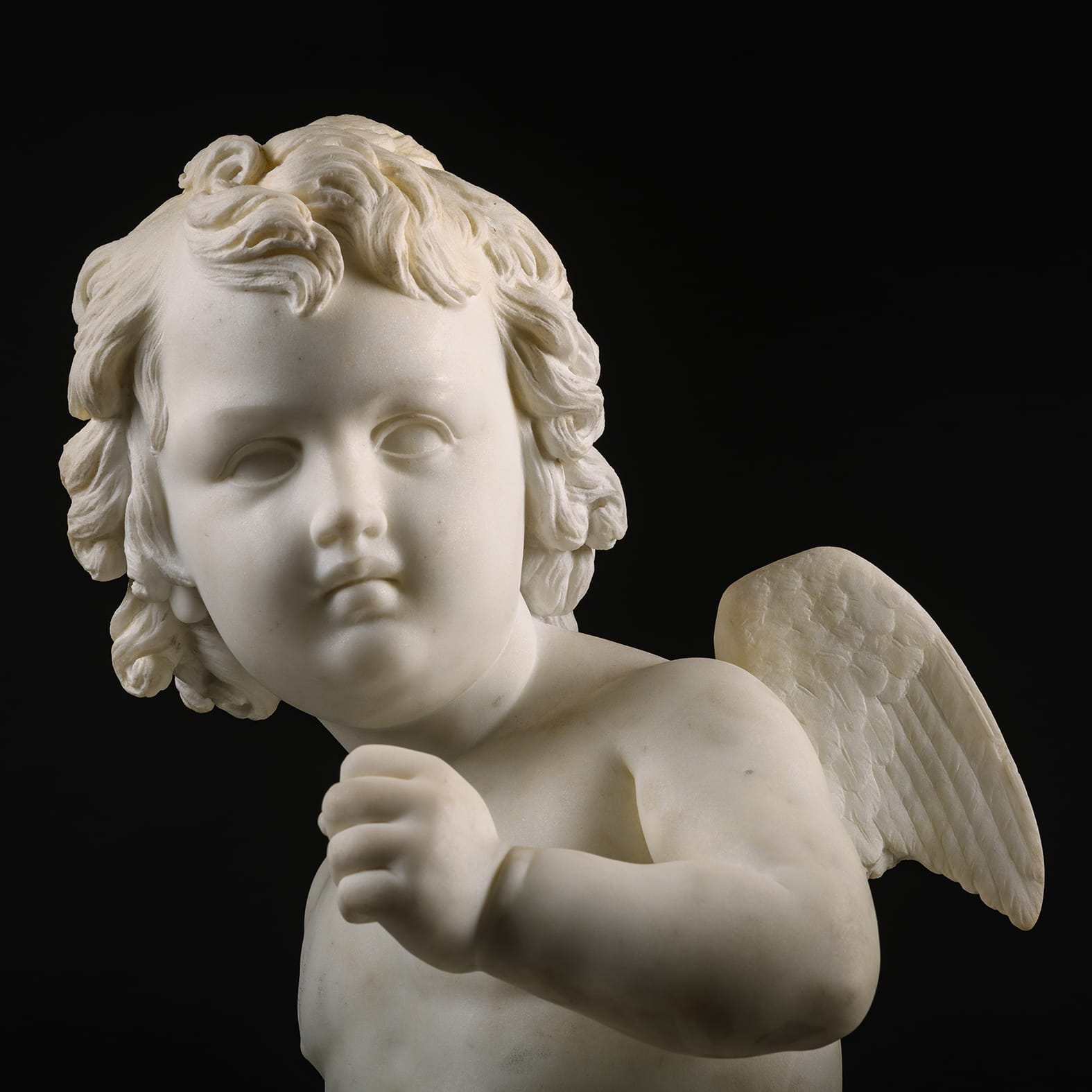 A Fine White Marble Figure of a Kneeling Cherub - Image 6