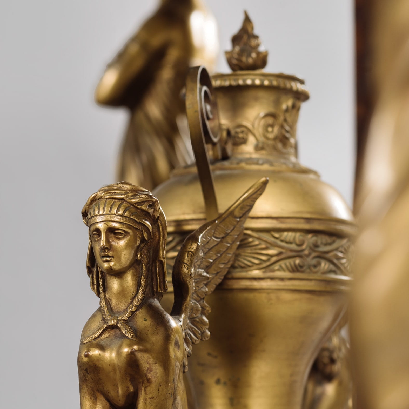 A Very Fine Empire Style Gilt-Bronze Mounted Mahogany Table de Milieu - Image 5