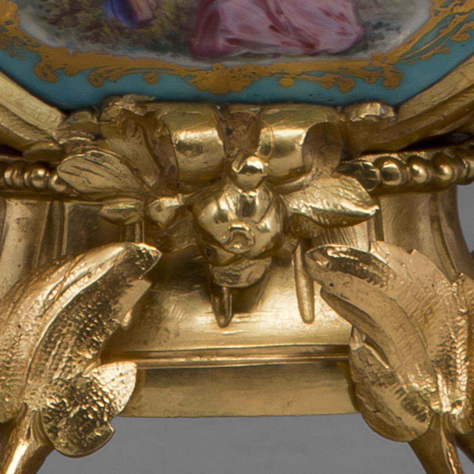 A Fine Louis XV Style Gilt-Bronze and Sèvres Style Porcelain Inkwell - Image 7
