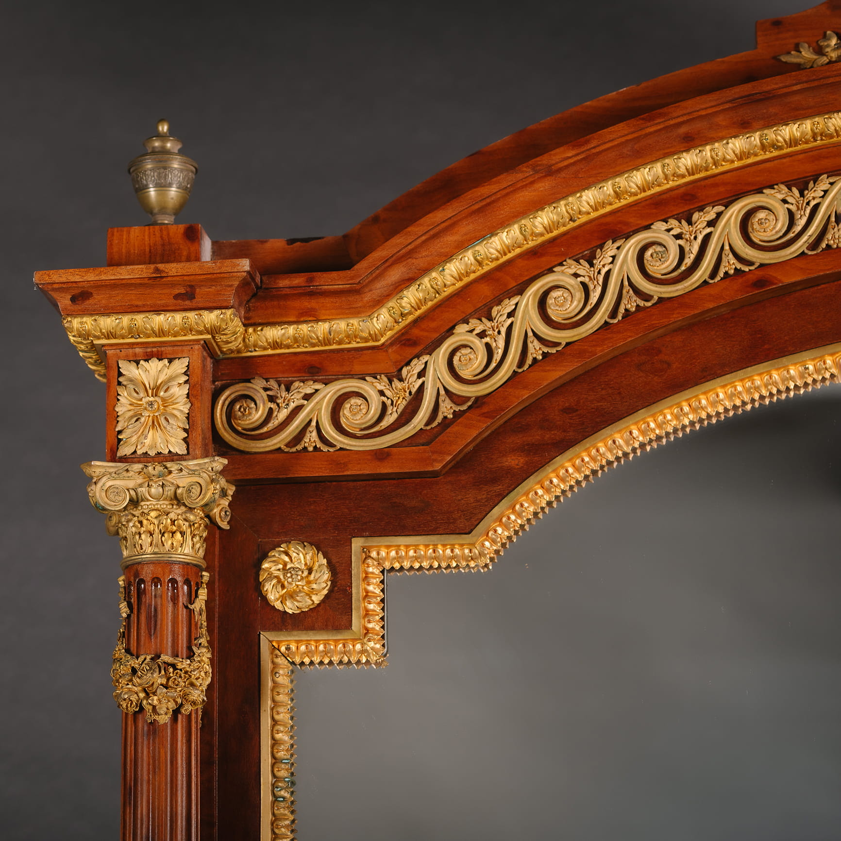 A Large and Very Fine Louis XVI Style Mirror - Image 4
