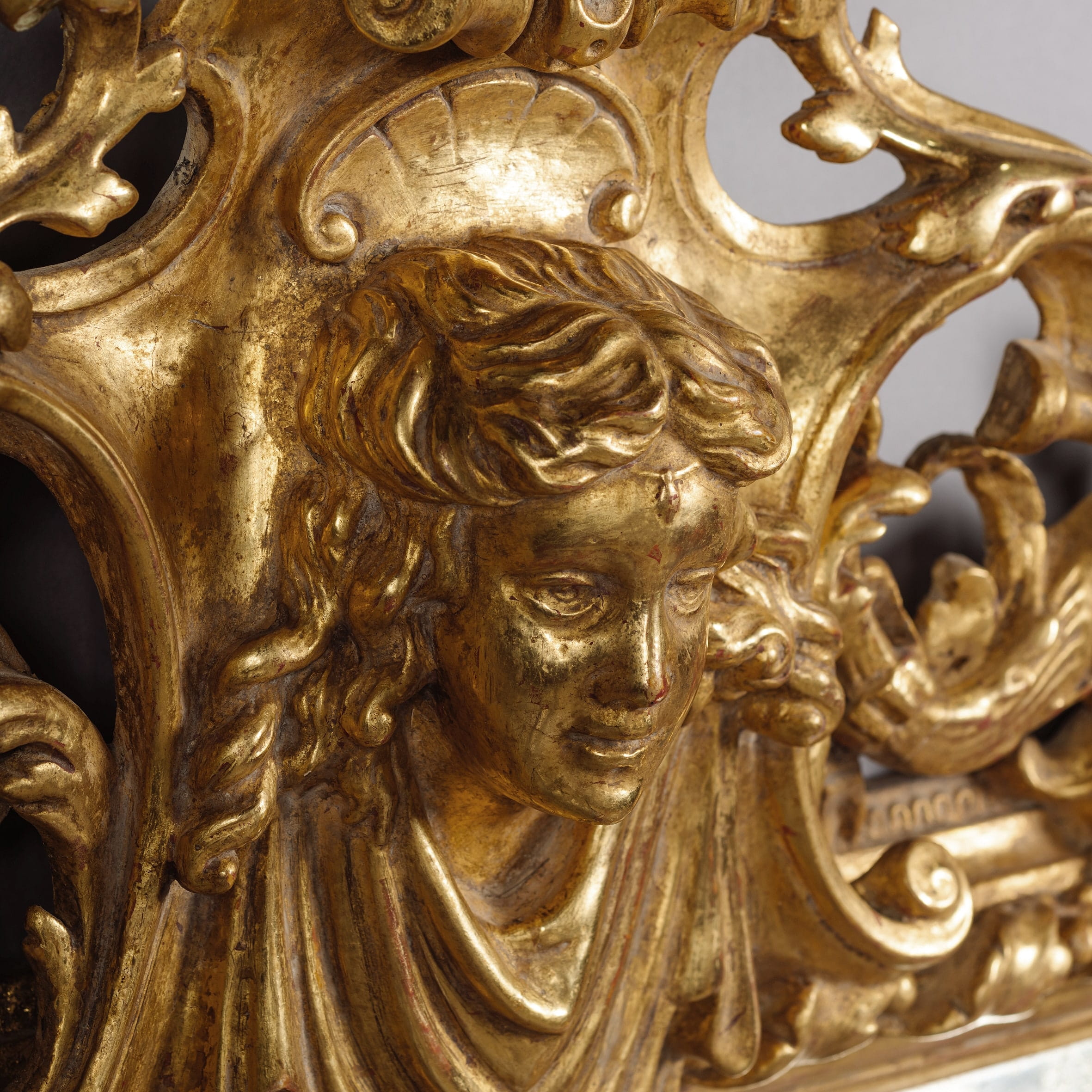 A Louis XV Style Marginal-Frame Giltwood Mirror - Image 3