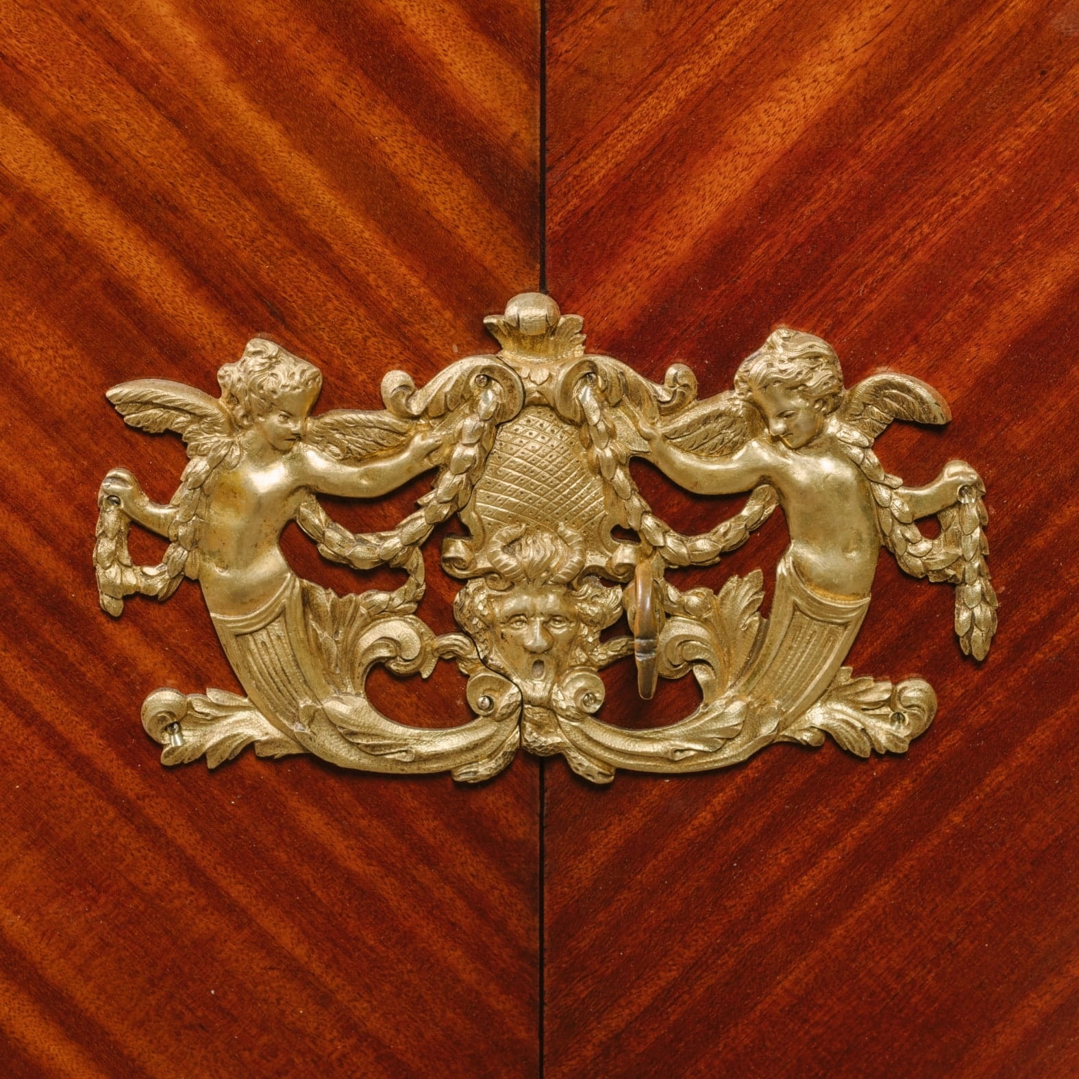 A Louis XVI style Gilt-Bronze Mounted Secrétaire à Abattant - Image 4