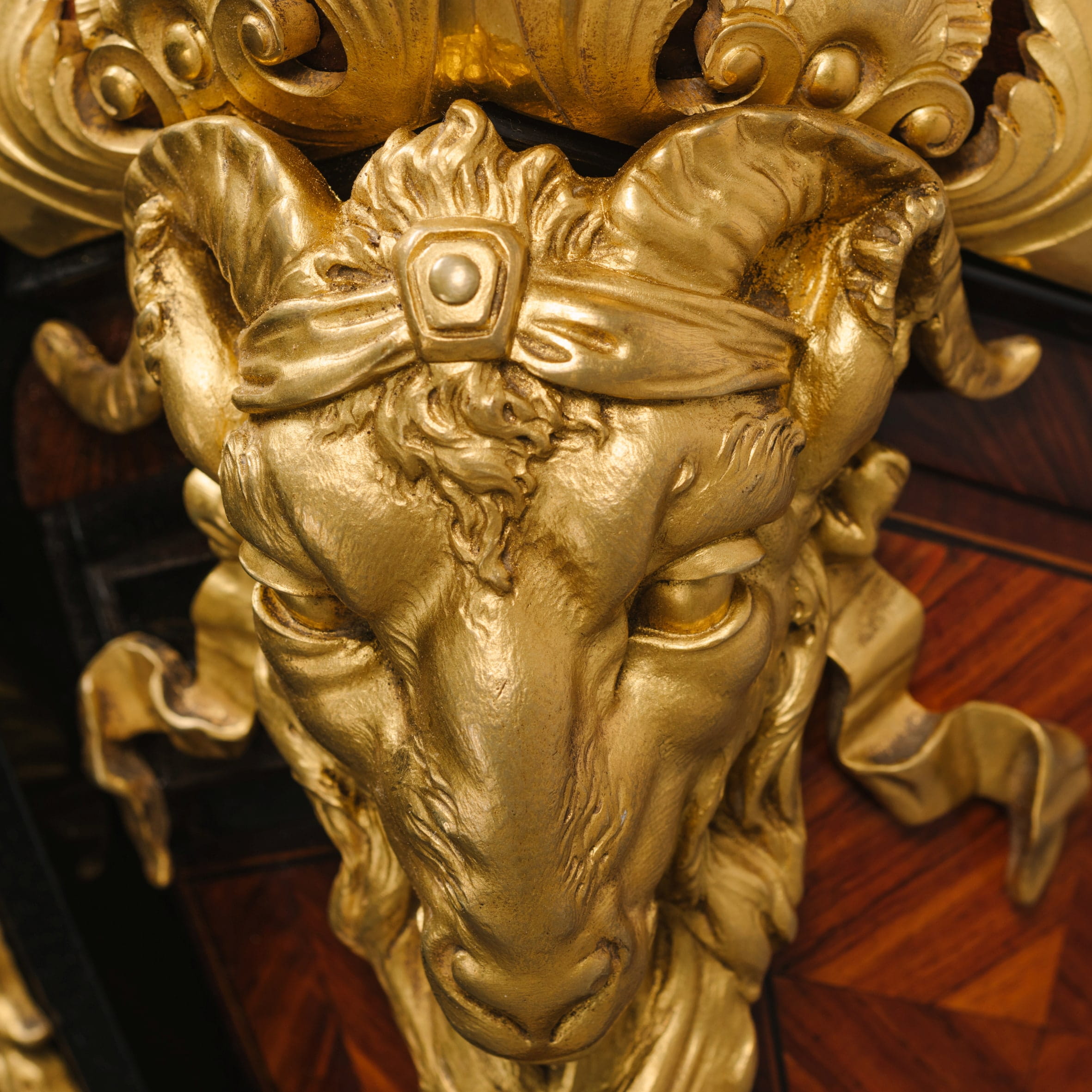 An Important and Extremely Rare Grand Figural Cartel Clock - Image 6