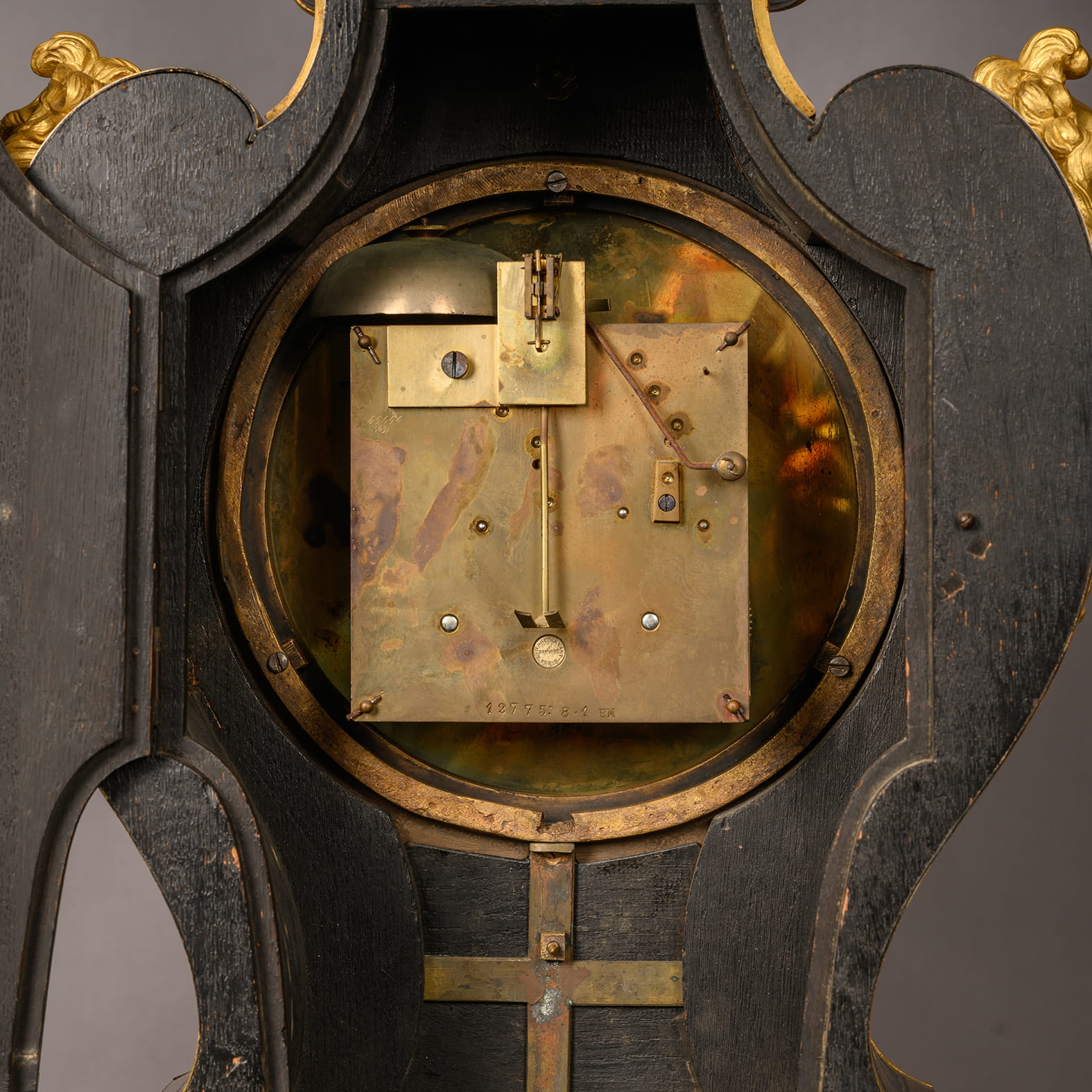 A Regence Style Gilt-Bronze and Boulle Marquetry Inlaid Grand Cartel de Applique, In the Manner of André-Charles Boulle - Image 12