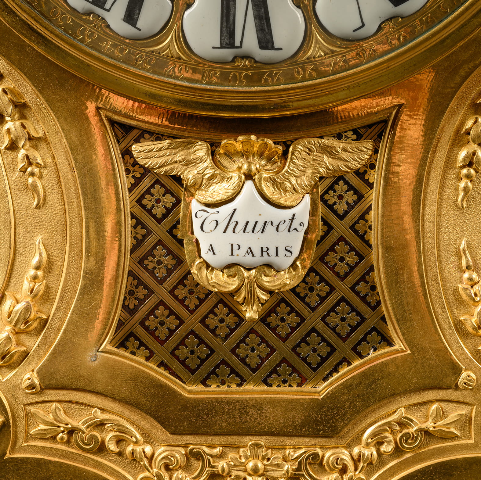 A Regence Style Gilt-Bronze and Boulle Marquetry Inlaid Grand Cartel de Applique, In the Manner of André-Charles Boulle - Image 7