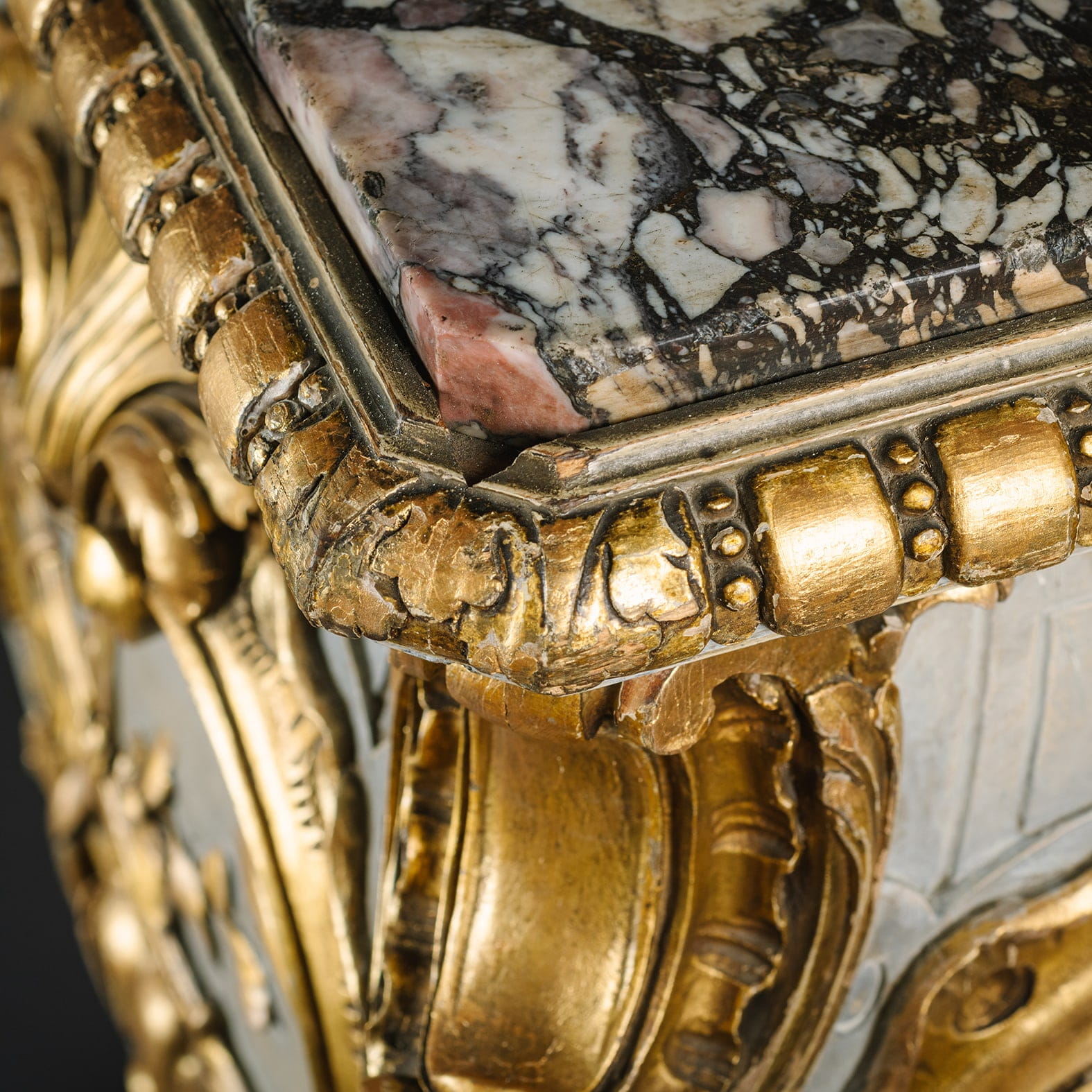 A Large Pair of Parcel-Gilt and Grey Painted Pedestals - Image 3