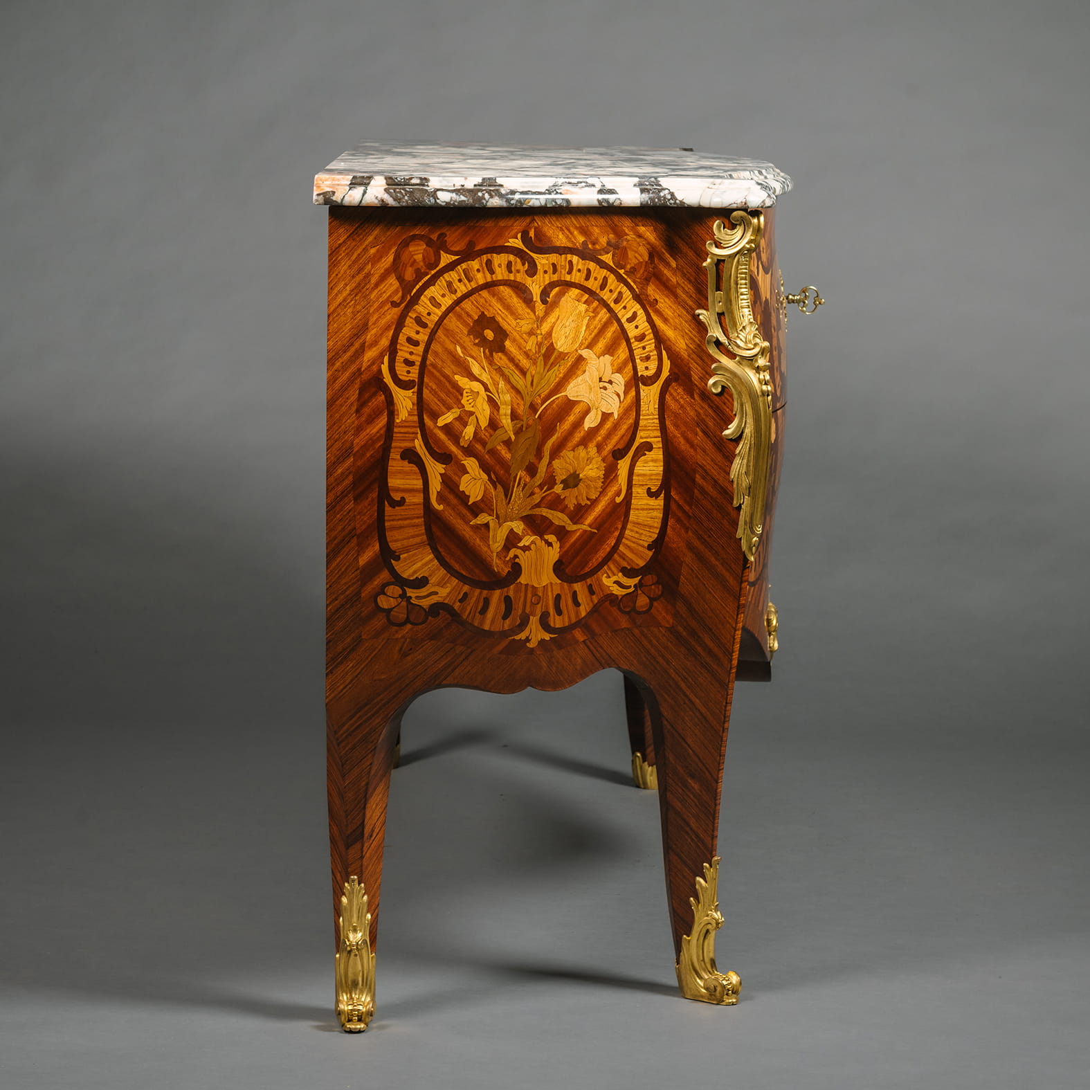 A Fine Louis XV Style Gilt-Bronze Mounted Marquetry Commode - Image 4