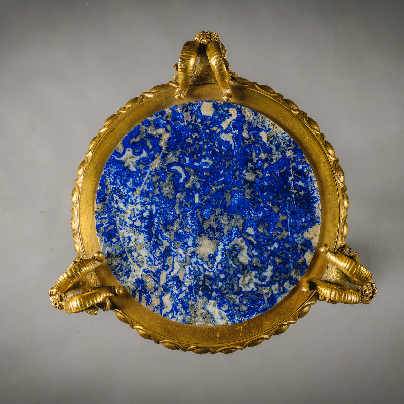 A Pair of Fine and Unusual Louis Philippe Period Gilt-Bronze, Mahogany and Lapis Lazuli Guéridons or Jardinière Stands - Image 5