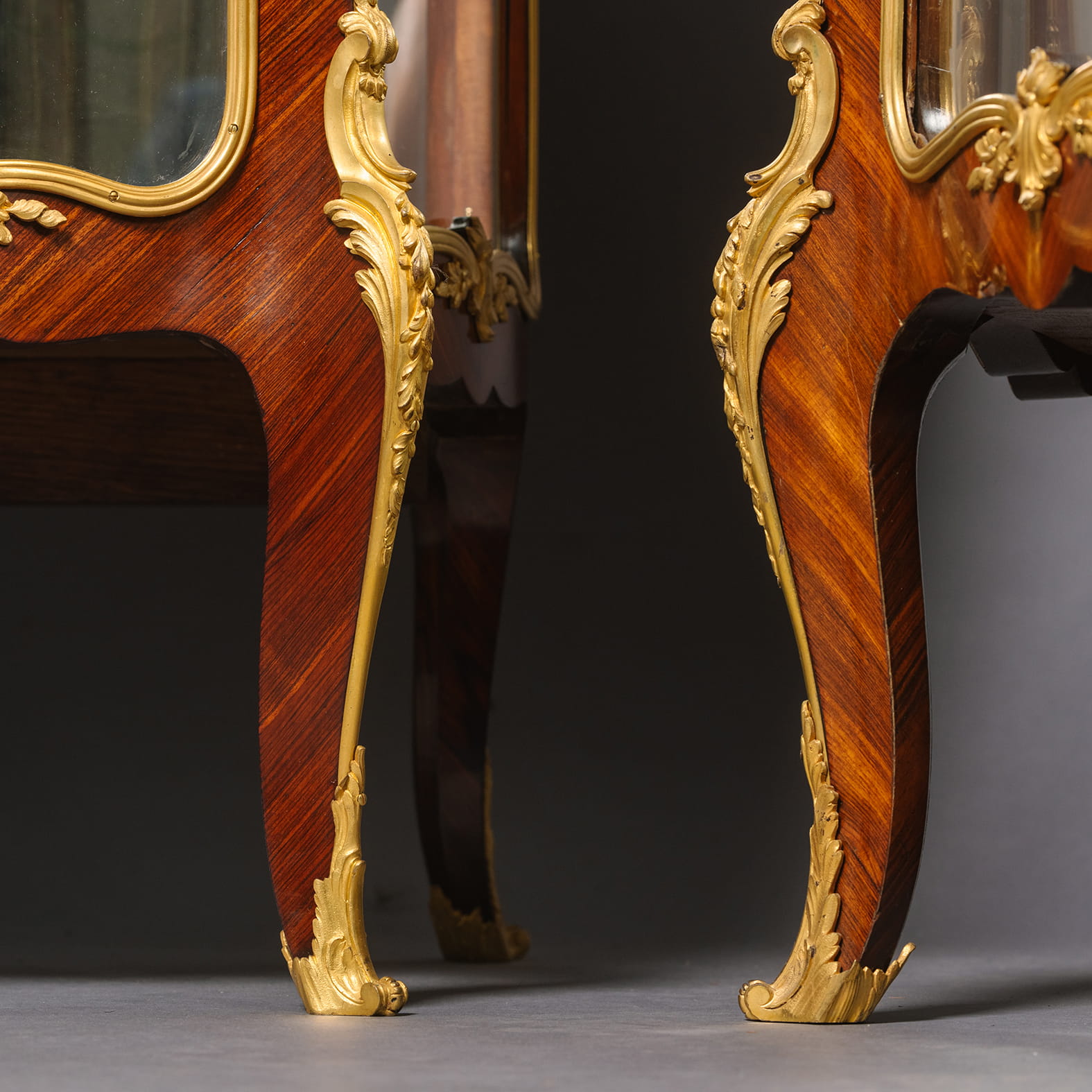 A Near Pair of Belle Epoque Gilt-Bronze Mounted Mahogany Vitrine Cabinets - Image 18