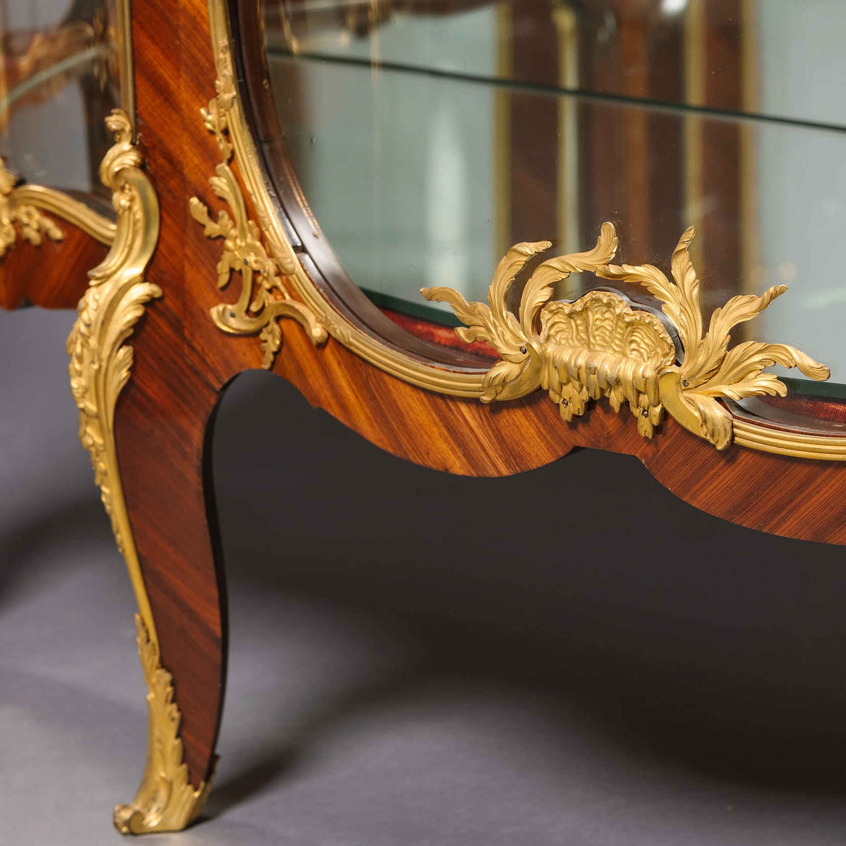 A Near Pair of Belle Epoque Gilt-Bronze Mounted Mahogany Vitrine Cabinets - Image 16